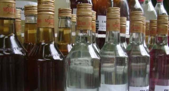 菲律賓椰子酒集體中毒事件 甲醇超標(biāo)致11死300人送醫(yī)